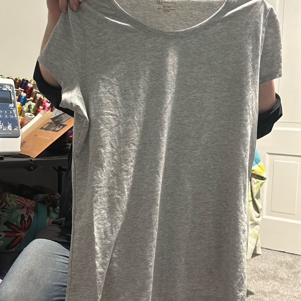 A woman shirt XXL